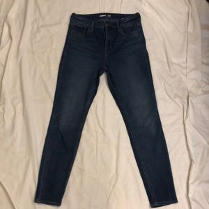 Old navy rockstar jeans. Size 8